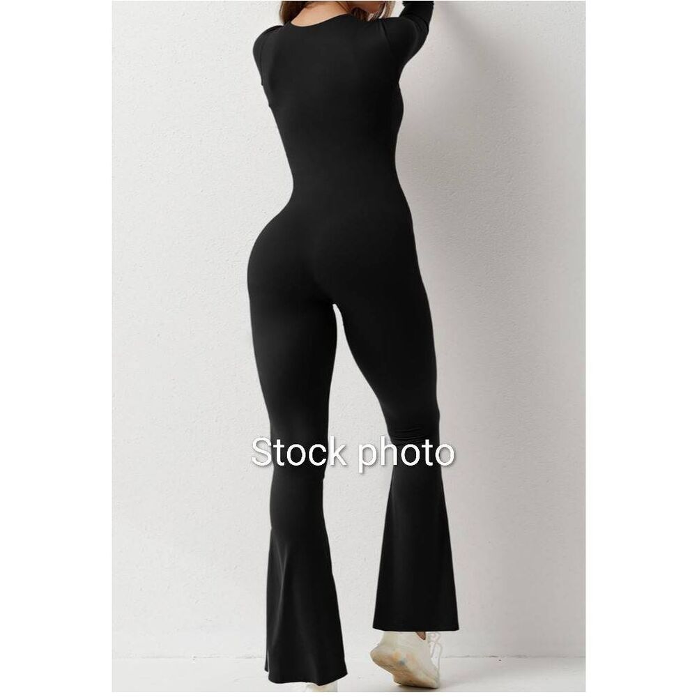 Qinsen jumpsuit size medium - Picture 10 of 10